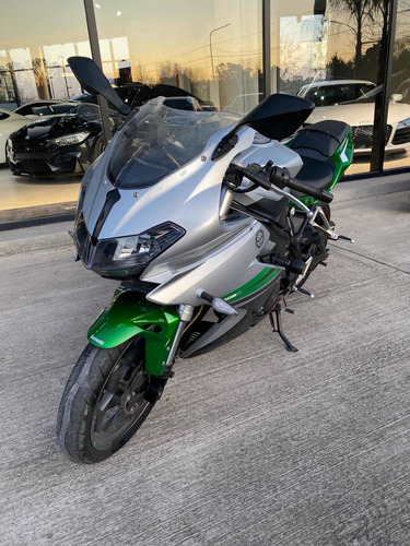 Imagen 4 de 7 de Benelli 302r