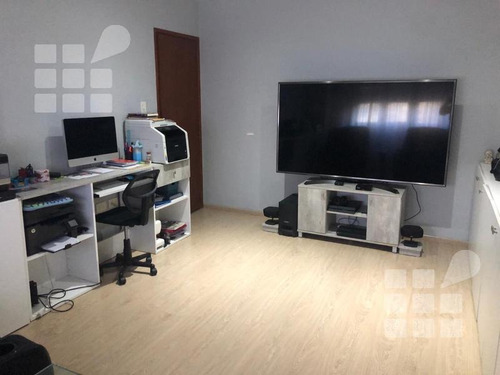 Imagen 18 de 26 de Departamento - La Plata