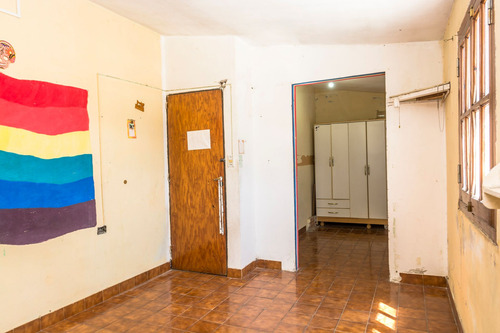 Casa 6 Dormitorios Venta Villa Lavalle