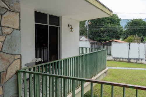 Imagen 12 de 13 de Casa En Venta En El Limon, El Piñal #23-13127. More 0414 5981129