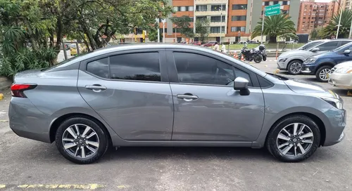 Nissan Versa 1.6 Advance