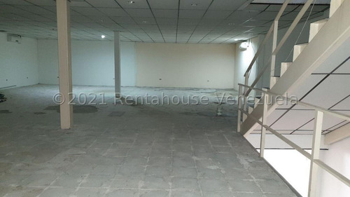 Imagen 11 de 13 de Tibizay Diaz Vende Local Los Dos Caminos 22-13536 0414-412-02-53