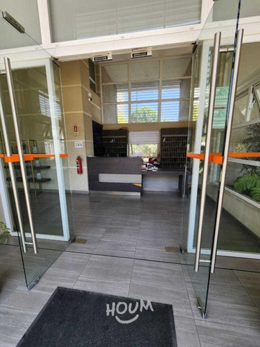 Próximo A Metro El Parrón