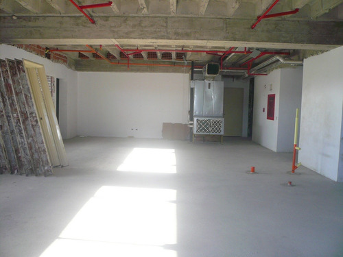 Imagen 6 de 9 de Vendo Oficina 250mts2 La Castellana
