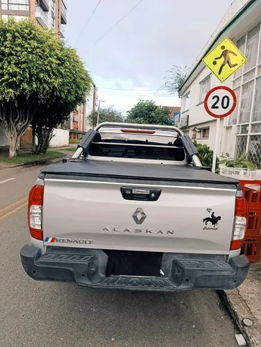 Renault Alaskan 2.5 Zen