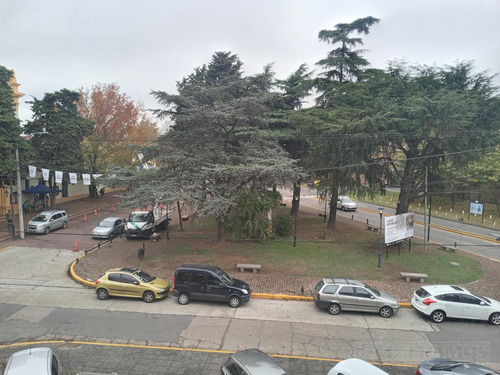 Alquiler De Oficina De 260 M2 En San Isidro