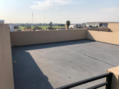 Imagen 10 de 11 de Departamento En Venta De 1 Dormitorio En San Justo