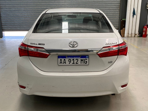 Imagen 4 de 15 de Toyota Corolla 1.8 Xei Mt