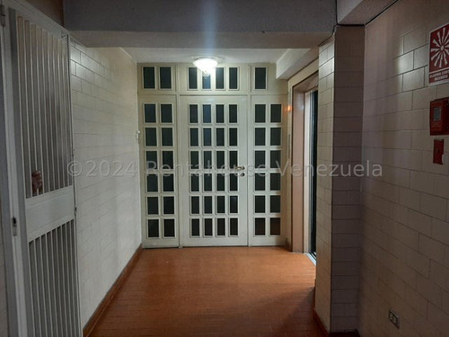 Mg Apartamento En Venta - San Bernardino / Mls #24-22018