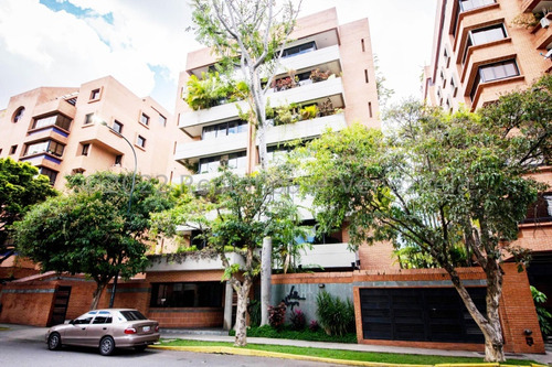 Apartamento En Venta 24-11523 En Campo Alegre 