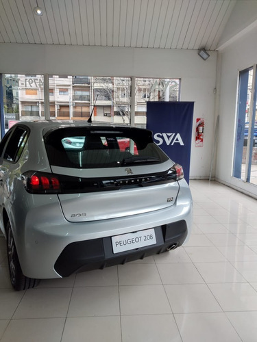 Imagen 20 de 24 de Peugeot 208 1.6l Feline Tiptronic
