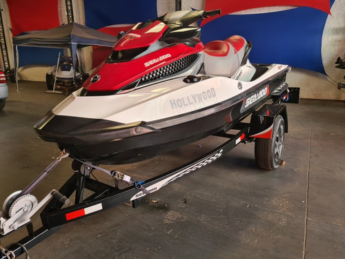Imagem 3 de 10 de Sea Doo