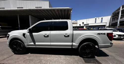 Ford Lobo 3.5 Doble Cabina Platinum 4X4 At