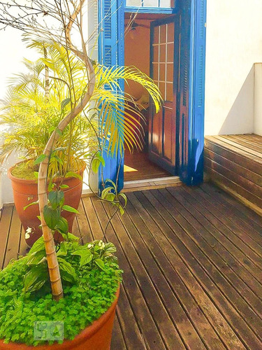 Casa À Venda - Pinheiros, 4 Quartos, 260 - S893132845