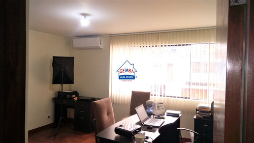 Imagen 3 de 6 de Venta De Amplia Casa En San Juan De Miraflores