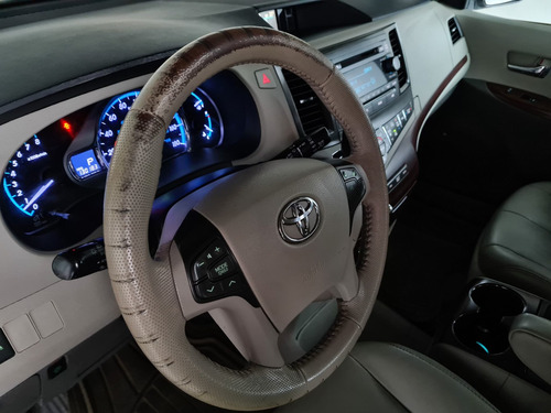 Imagen 13 de 15 de Toyota Sienna 2014 3.5 Xle Piel At