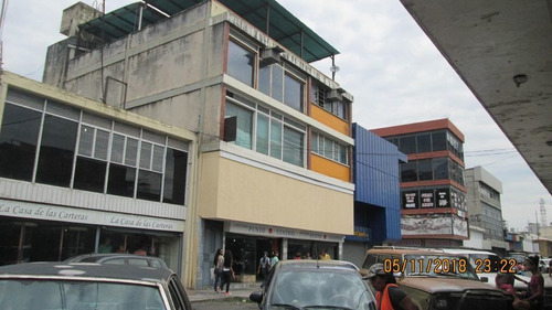 Local Comercial En Venta Centro Maracay 21-11418 Ajc