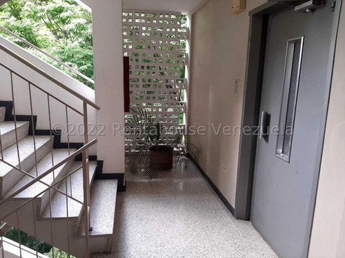 Imagen 17 de 19 de Cómodo Apartamento En Venta Los Chaguaramos 22-28682 Norma González Rent A House