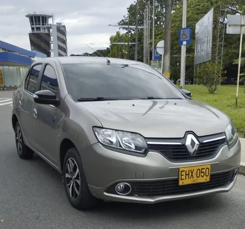 Renault Logan 1.6 Privilege / Intens