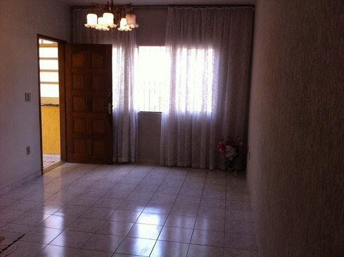 Imagem 1 de 14 de Excelente Sobrado Com Duas Salas,4 Vagas De Garagem,entrada Lateral,3 Dormotorios E Uma Suite. - 1332 - 2691514
