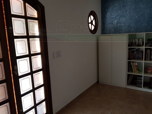 Casa Sobrado Para Venda, 3 Dormitório(s), 260.0m² - 5769
