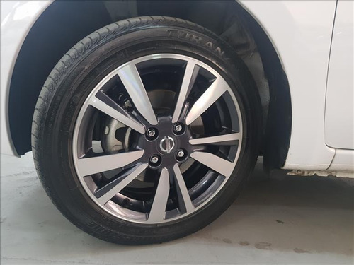 Imagem 7 de 8 de Nissan March 1.6 Sl 16v