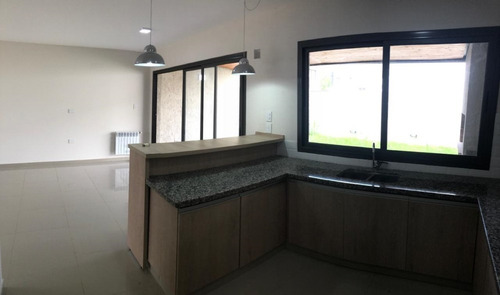 Imagen 6 de 30 de Greenville 2, Duplex En Venta De 3 Dormitorios, Cochera Doble, Patio Con Asador