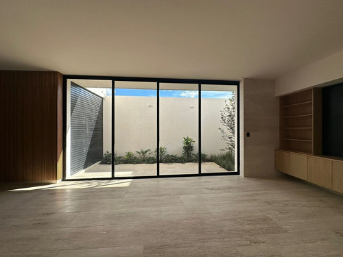 Casa En Venta En Tres Marias Morelia, Michoacan