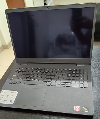 Laptop Dell Inspiron 3505 Negra 15.6 