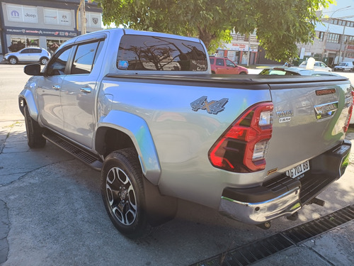 Toyota Hilux Pick-Up 2.8 Cd Srx 204Cv 4X4 At