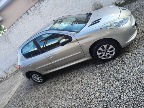 Peugeot 207 1.4 X-line Flex 5p