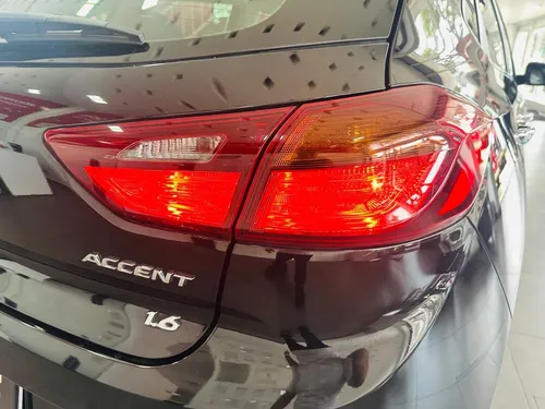 Hyundai Accent 1.6 Hb Gls At