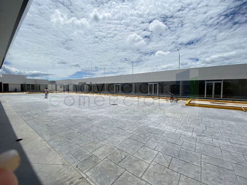 Imagen 8 de 13 de El Marqués, Locales En Pre-renta A Un Costado Del Aeropuerto