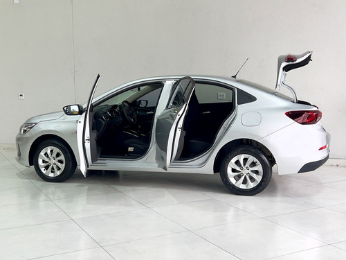 Chevrolet Onix SEDAN Plus LT 1.0 12V TB Flex Aut.