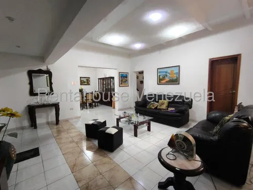 Casas En Venta Mls #25-13807
