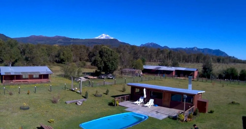 Casa En Parcela, 2 Cabañas, Piscina, Huerta, Palguín Bajo