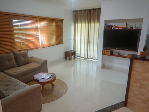 Imagem 3 de 12 de Casa Na Beira Do Rio, Condomínio Porto Belo (porto Bello)