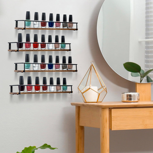 Esmalte De Uñas Rústico De Madera Rústica Montada En La Pare