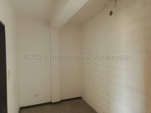 Imagen 16 de 24 de Edificio Ubicado En La Avenida Brager, Cuatro Apartamento, Dos De Ellos De 108 Mtrs2 Y Dos De 84 Mtrs2, Piso 1 Y 2. En La Planta Baja Dispone De Cuatro Santa Maria Para Locales Comerciales