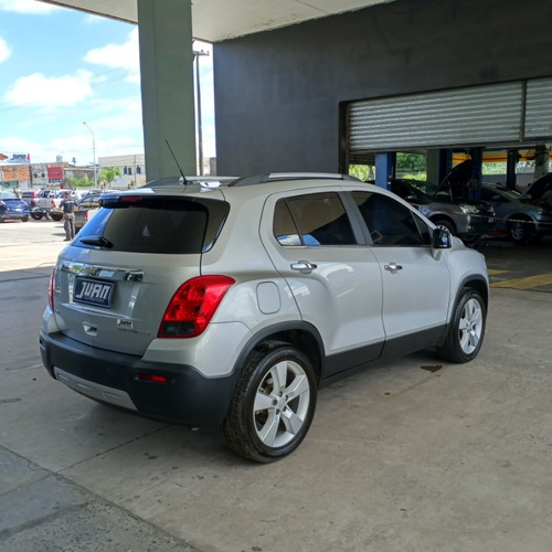 Imagen 4 de 8 de Chevrolet Tracker 1.8 Ltz+ 4x4 Aut 2015