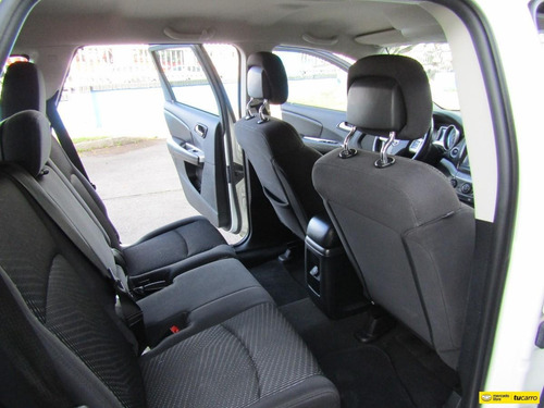 Dodge Journey Se