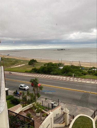 Imagen 2 de 13 de Apartamento Con Vista Rambla En Venta 3 Dormitorios