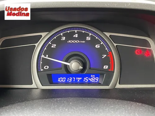 Honda Civic 1.8 Ex 4 p