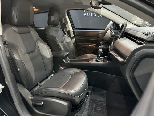 Jeep Compass LONG. T270 1.3 TB 4x2 Flex Aut.