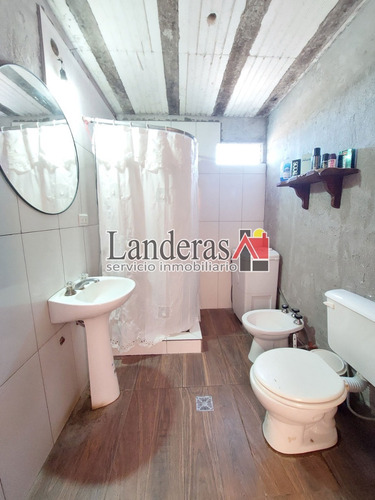 Imagen 12 de 19 de Venta En Block - Dos Casas 3 Amb. - Sobre Lote Propio.