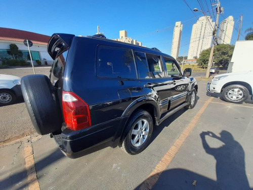 Imagem 15 de 25 de Mitsubischi Pajero Full 3.8 Automático 7 Lugares