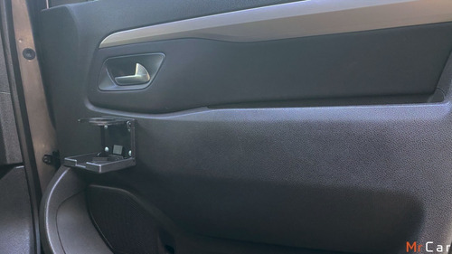 Imagen 18 de 25 de Peugeot Traveler 2.0 Lz Turbo