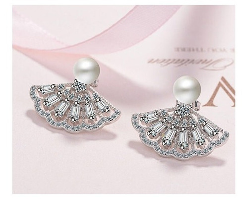 Pendientes O Aretes Plateados Tipo Abanico Perlas Imitación