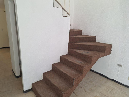 Casa En Condominio En Venta En Colinas De Ecatepec, Ecatepec De Morelos, México