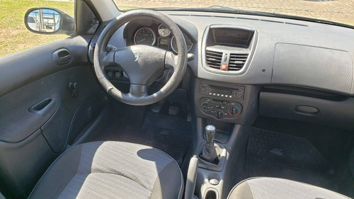 Peugeot 207 Compact Compact 1.4 Xr Nafta Manual